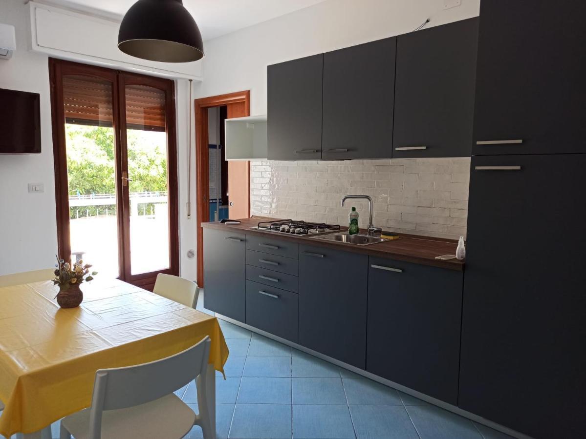 Mondello Valdesi Apartment Палермо Экстерьер фото